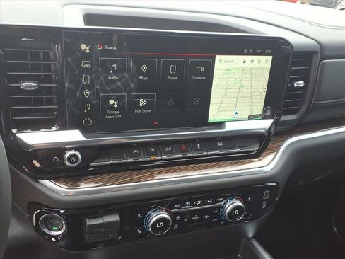 New 2026 GMC Sierra 1500 Elevation image 17