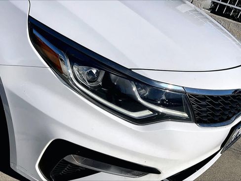 Used 2020 Kia Optima LX image 26