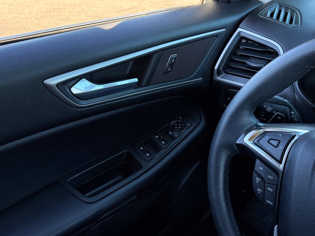 Used 2024 Ford Edge SEL w/ Convenience Package AWD/4WD image 24