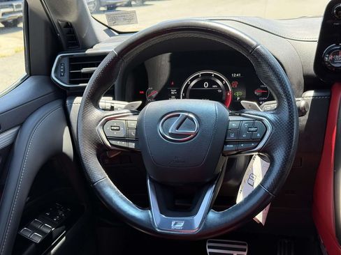 Used 2023 Lexus LX 600 F Sport w/ Accessory Package (Z1) AWD/4WD image 9