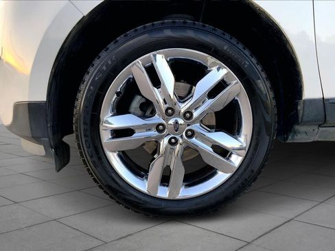 Used 2013 Ford Edge SEL image 11