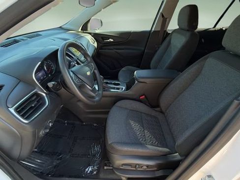 Used 2022 Chevrolet Equinox LT FWD image 18