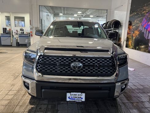 Used 2020 Toyota Tundra SR5 image 2