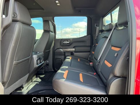 Used 2019 GMC Sierra 1500 AT4 w/ AT4 Premium Package image 6