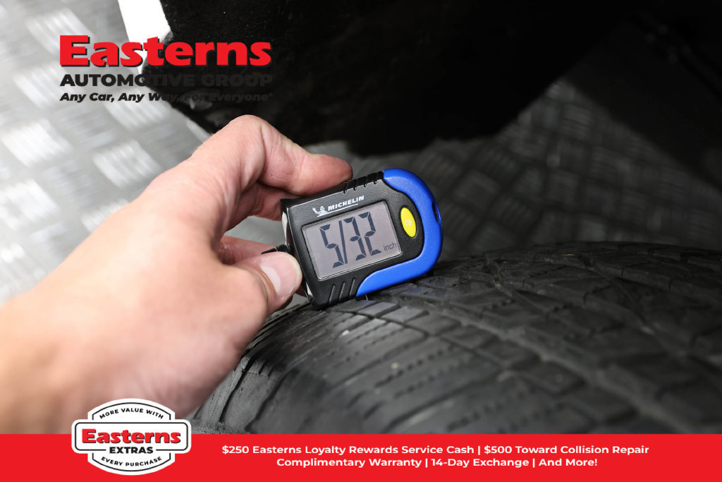 Used 2024 Toyota Tacoma SR RWD image 25