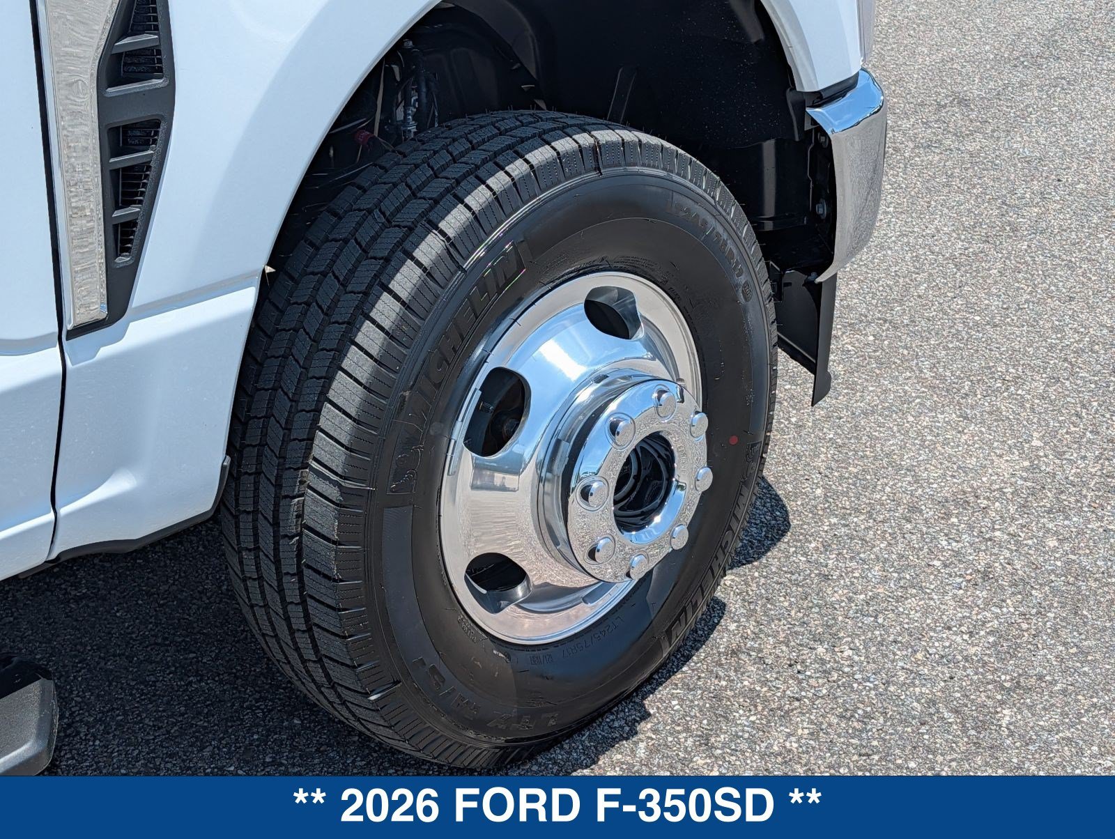 New 2026 Ford F350 XL w/ XL Chrome Package AWD/4WD image 18