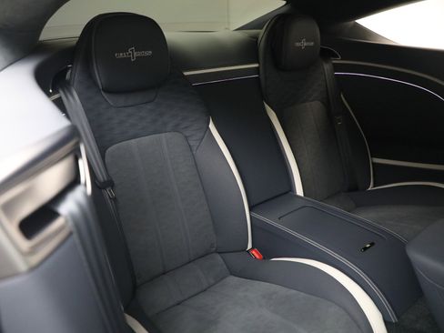 Used 2025 Bentley Continental GT Speed AWD/4WD image 27