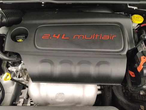 Used 2018 Jeep Compass Trailhawk w/ Leather Interior Group AWD/4WD image 30