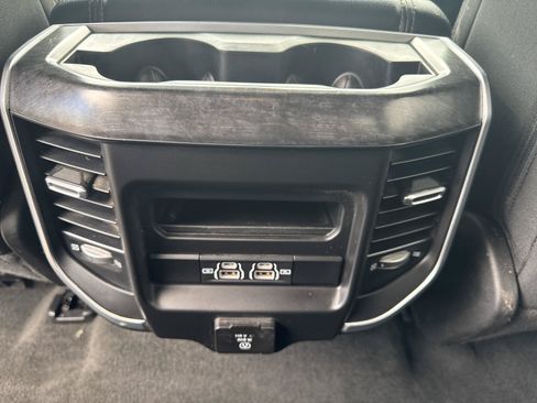 Used 2021 RAM 1500 Big Horn AWD/4WD image 22