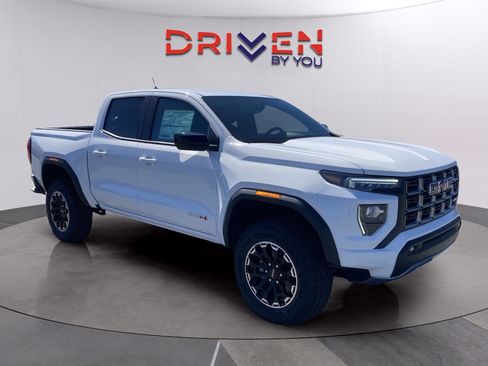 New 2026 GMC Canyon AT4 image 9