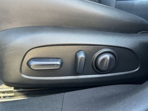 Used 2024 Chevrolet Malibu LT image 24