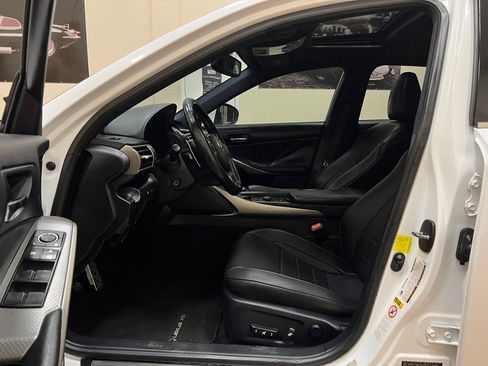 Used 2014 Lexus IS 350 w/ F Sport Package RWD image 16