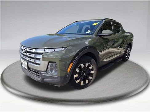 Used 2025 Hyundai Santa Cruz SEL FWD image 13