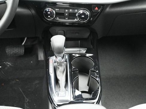 New 2026 Chevrolet Trax LT w/ Driver Confidence Package FWD image 21