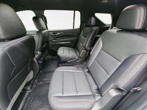 Used 2026 Chevrolet Traverse Z71 w/ LPO, Floor Liner Package AWD/4WD image 25