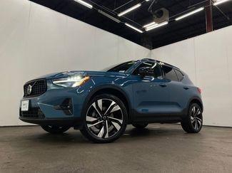 Used 2023 Volvo XC40 B5 Plus w/ Driver Assist Package image 1