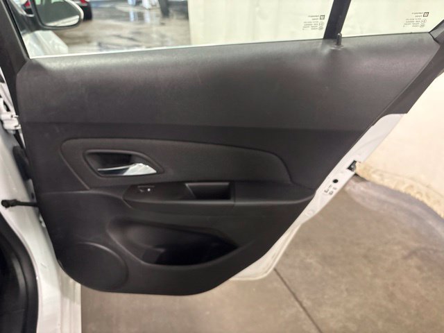 Used 2016 Chevrolet Cruze LT w/ Enhanced Safety Package FWD image 33