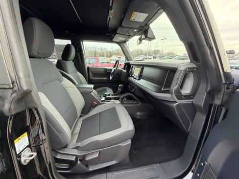 Used 2021 Ford Bronco Big Bend image 9