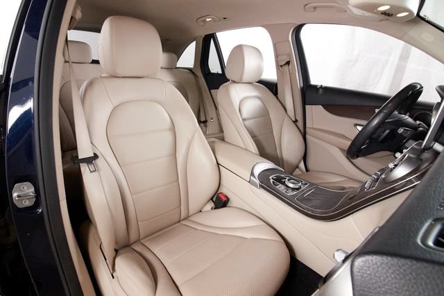 Used 2018 Mercedes-Benz GLC 300 4MATIC image 15