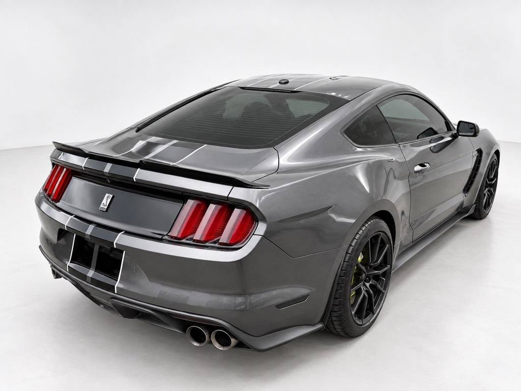 Used 2016 Ford Mustang Shelby GT350 w/ Technology Package RWD image 3