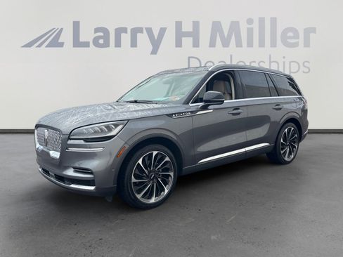 Used 2022 Lincoln Aviator Reserve w/ Equipment Group 201A image 1