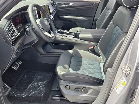 New 2026 Volkswagen Atlas Cross Sport SEL Premium R-Line AWD/4WD image 6