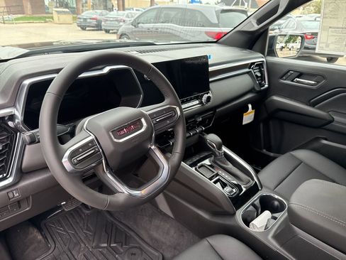 New 2026 GMC Canyon Elevation w/ Convenience Package image 12