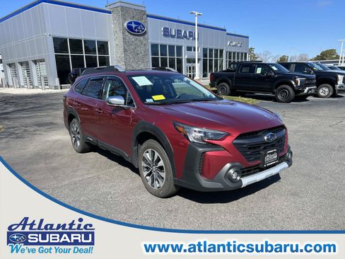 Used 2024 Subaru Outback Touring XT AWD/4WD image 1