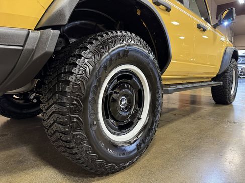 Used 2023 Ford Bronco Heritage Edition image 27