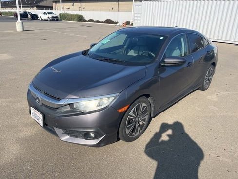 Used 2017 Honda Civic EX-T image 1
