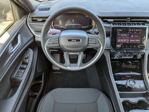 New 2026 Jeep Grand Cherokee Laredo X AWD/4WD image 15