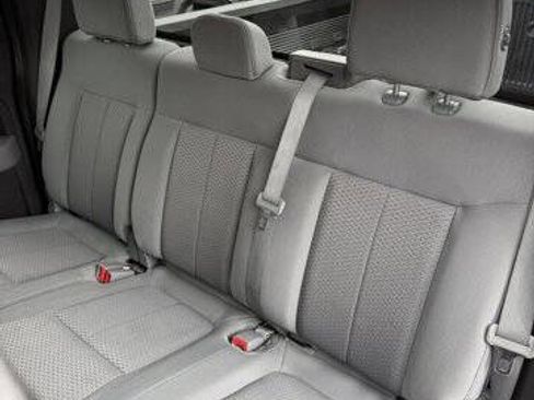 Used 2013 Ford F150 XLT w/ Mid Equipment Group image 20