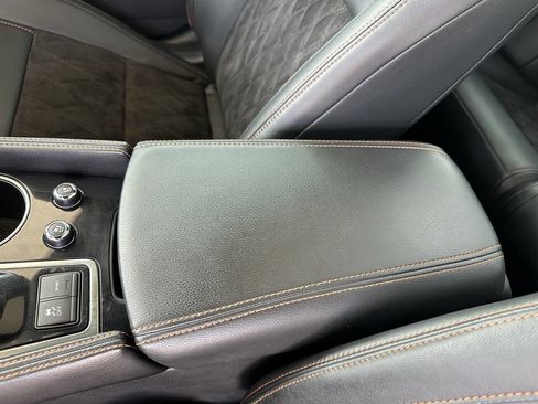 Used 2019 Nissan Maxima SR w/ Premium Package image 33