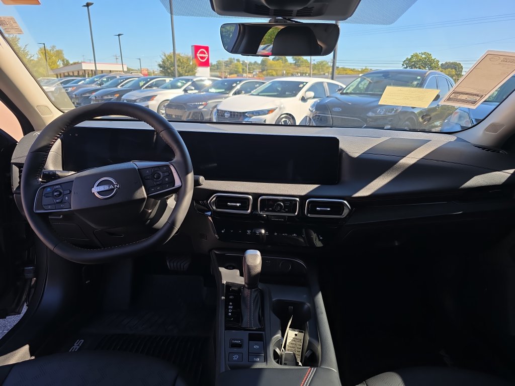 Used 2026 Nissan Sentra SR w/ SR Premium Package FWD image 22