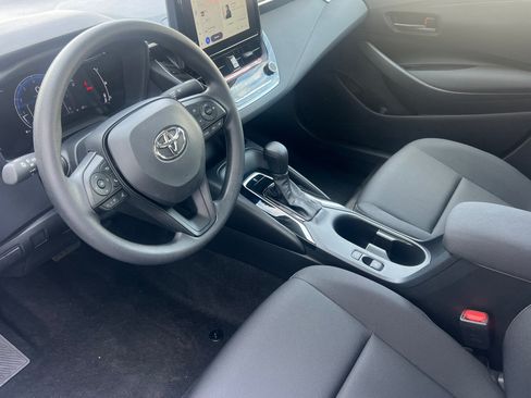 Certified 2026 Toyota Corolla LE image 9