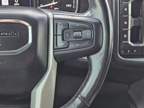 Used 2021 GMC Yukon Denali w/ Denali Premium Package image 30