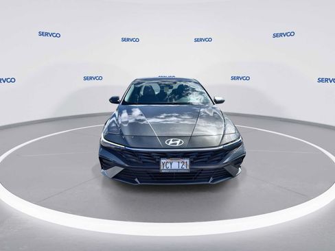 Used 2024 Hyundai Elantra SEL FWD image 3