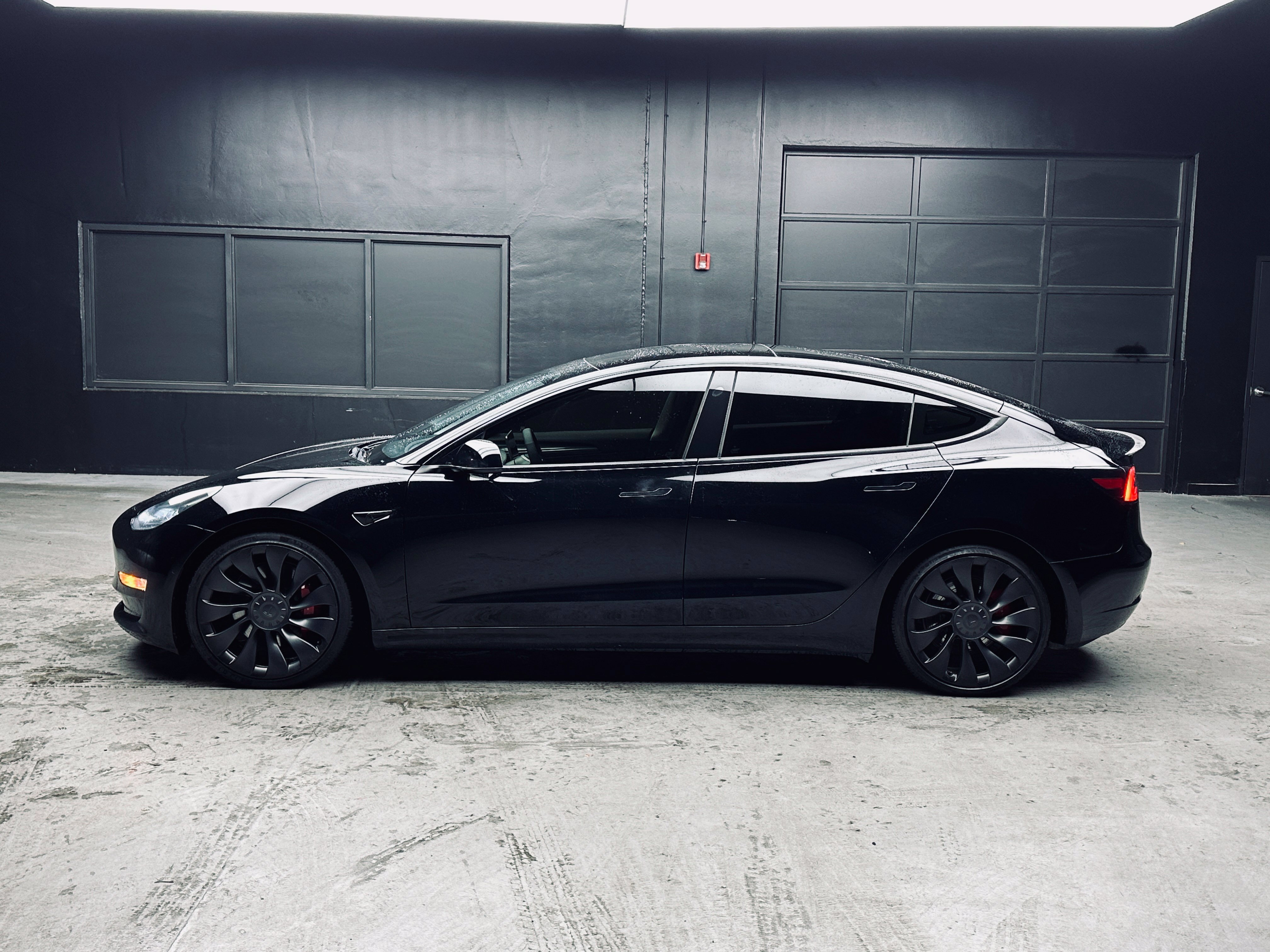 Used 2022 Tesla Model 3 Performance AWD/4WD image 4