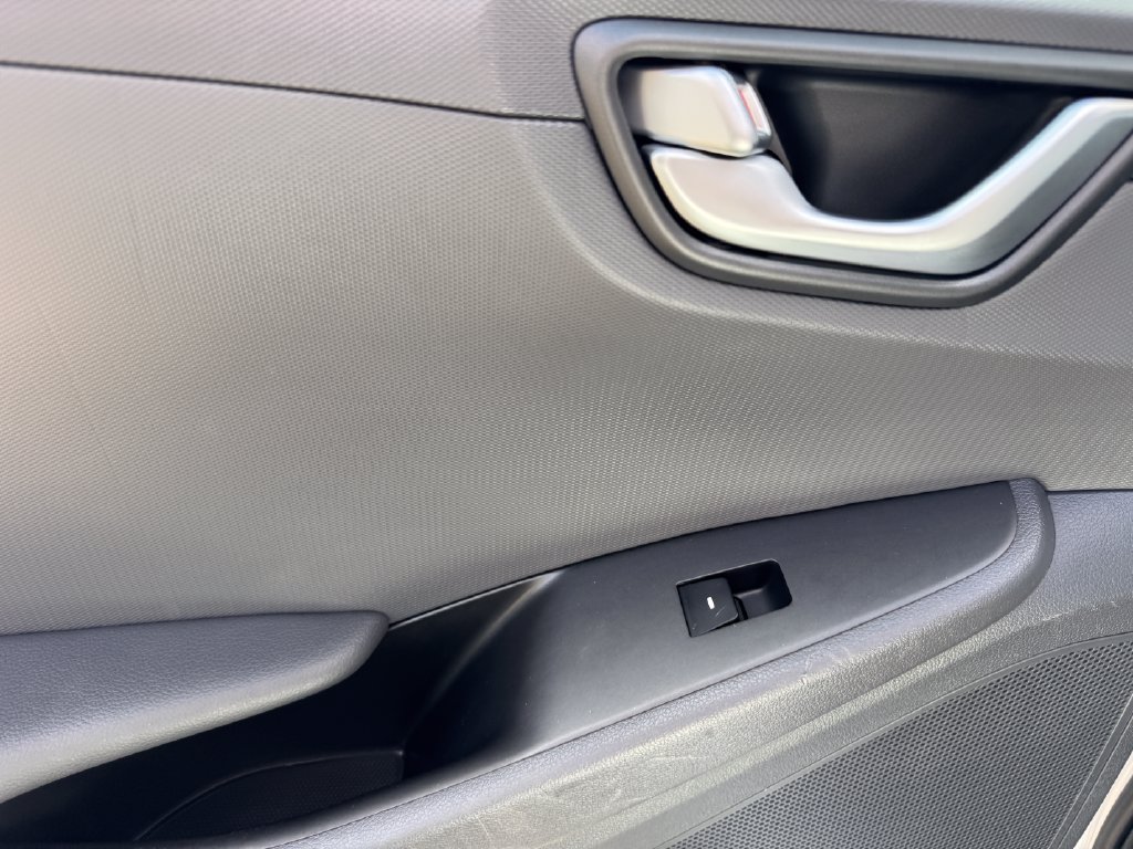 Used 2018 Hyundai Ioniq Limited w/ Ultimate Package 02 FWD image 18