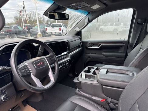 Used 2023 GMC Sierra 1500 SLT AWD/4WD image 10