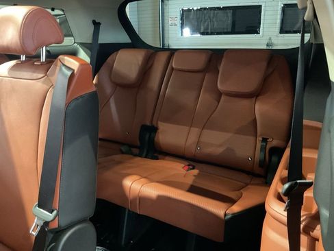 New 2026 Kia Carnival SX Prestige FWD image 24