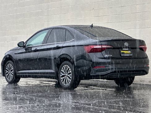 Used 2023 Volkswagen Jetta S image 6