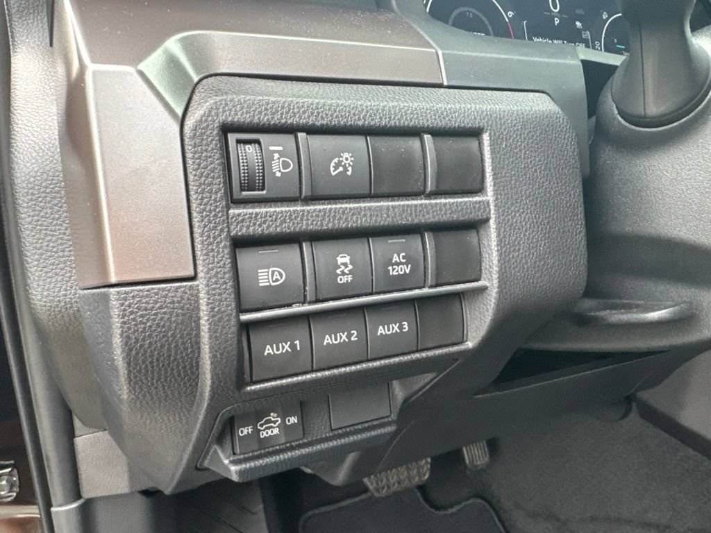 Used 2024 Toyota Tacoma TRD Off-Road w/ TRD Off Road Upgrade Package AWD/4WD image 9