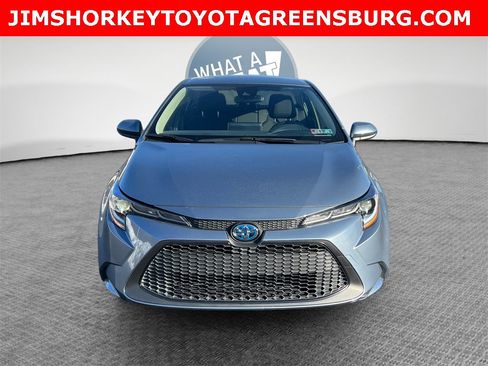 Used 2021 Toyota Corolla LE image 9