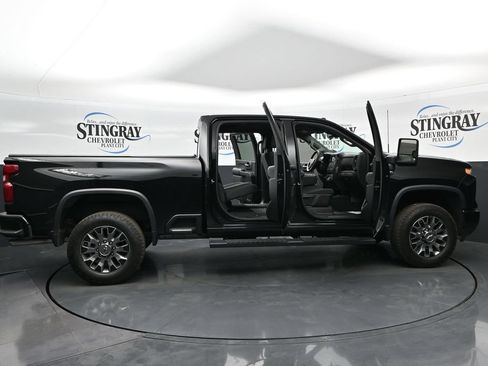 Used 2025 Chevrolet Silverado 2500 Custom RWD image 36