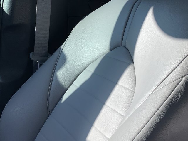 Used 2023 Toyota Highlander XLE FWD image 15