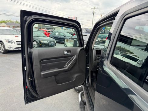 Used 2008 HUMMER H3 Luxury AWD/4WD image 29