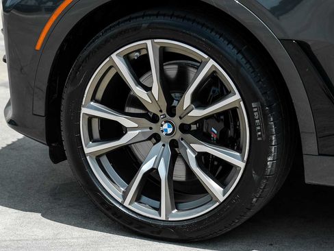 Used 2022 BMW X7 M50i w/ Executive Package AWD/4WD image 58