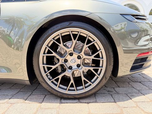 Used 2023 Porsche 911 Targa 4S AWD/4WD image 30