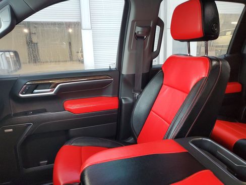 Used 2023 GMC Sierra 1500 Elevation w/ Preferred Package image 90